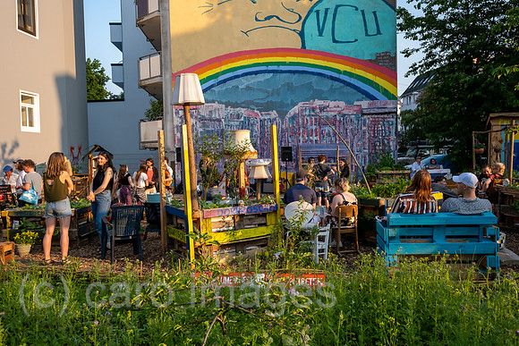 Deutschland, Bremen - Nachbarschaftsprojekt Rotkaeppchens Garten im Steintor (in Bremen genannt Viertel)