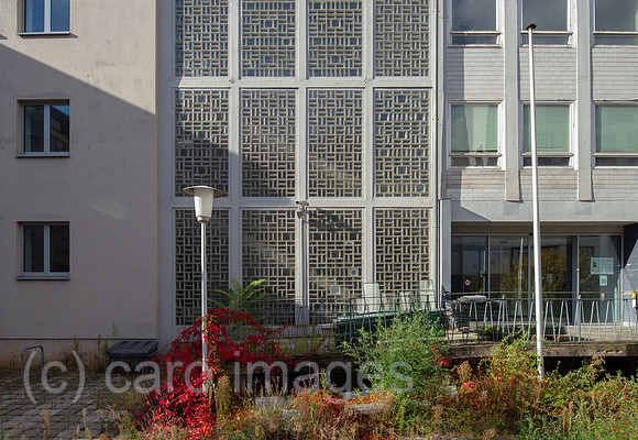 Berlin, Deutschland - Das ehemaliges AOK-Hauses in der Muellerstrasse