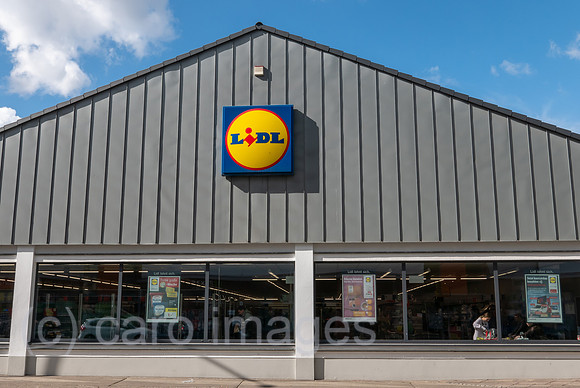 Deutschland, Berlin - Lidl-Supermarkt