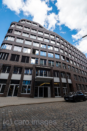 Deutschland, Hamburg - Gewerbeimmobilie Haus am Domplatz, ua. Sitz von Meta Office Hamburg (ehemals facebook)