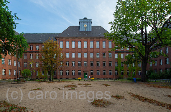 Berlin, Deutschland - Das Berlin-Kolleg in der Turmstrasse 75 in Berlin-Moabit