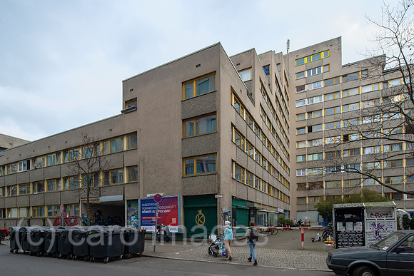 Berlin, Deutschland - Wohnbebauung am Hafenplatz