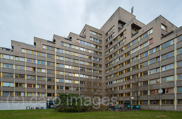Berlin, Deutschland - Wohnbebauung am Hafenplatz