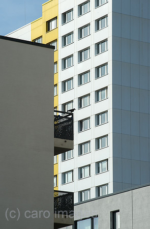 Berlin, Deutschland - Nachverdichtung von Wohnraum durch Neubauten der WBM in der Ifflandstrasse in Berlin-Mitte
