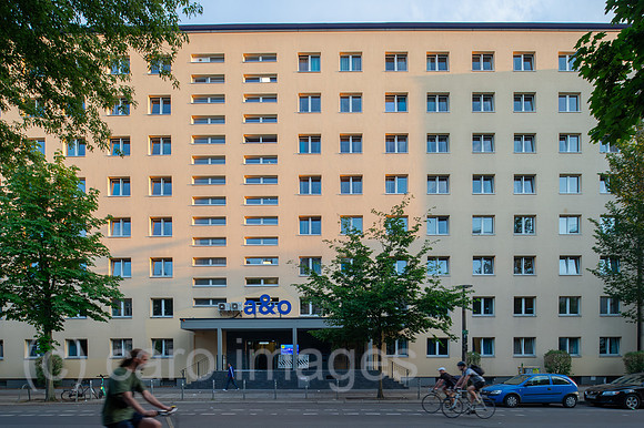 Berlin, Deutschland - Das A & O Hostel in der Koepenicker Strasse in Berlin-Mitte