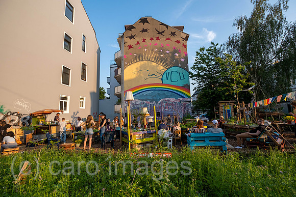 Germany, Bremen - Neighbourhood project Rotkaeppchens Garten in Steintor (in Bremen called Viertel)